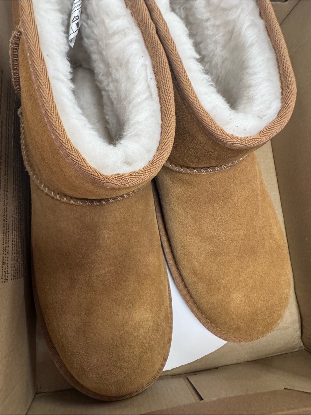 Koolaburra by UGG Women's Chestnut Suede Shearling Winter Boots